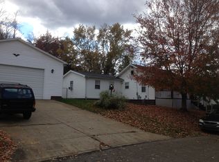 1705 Niagara St, Parkersburg, WV 26101