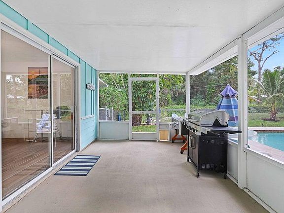 4th image of 5554 Hibiscus Rd