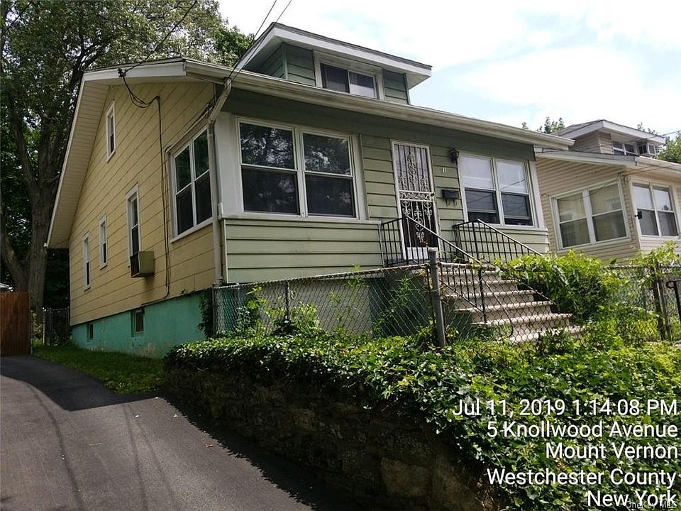 1st image of 11 Knollwood Ave