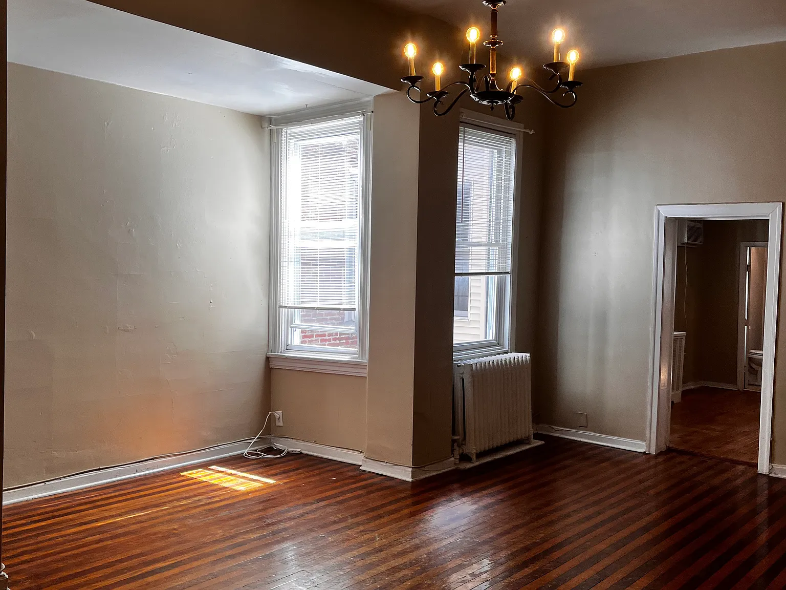 1536 Pine St — Photo 4