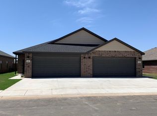 1721 102nd St #B, Lubbock, TX 79423