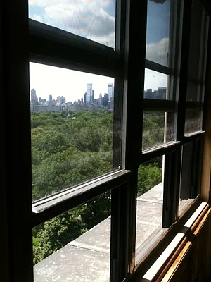 Rented by Anthony Mariano, lreb | media 29