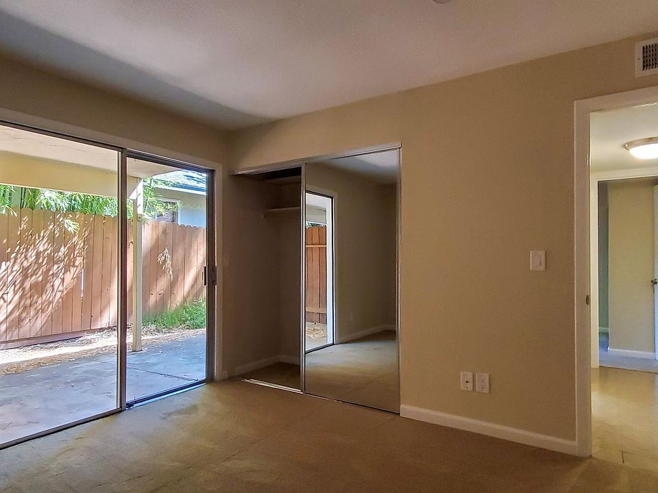 1st image of 120 Orchard Ave #167