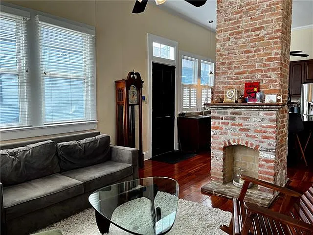 2126 Dublin St — Photo 7