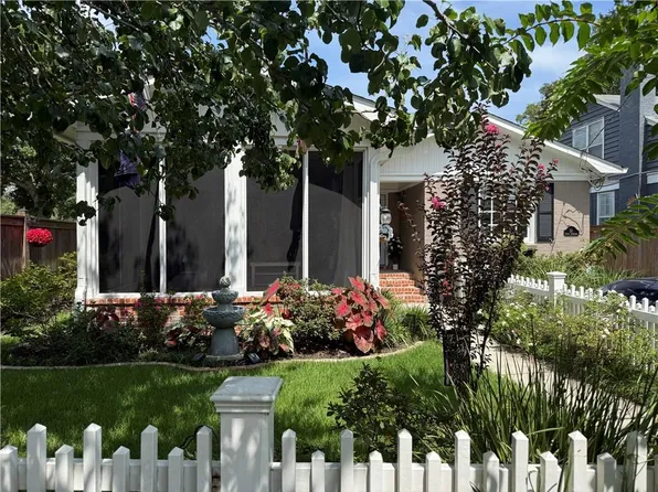 51 S Catherine St, Mobile, AL 36604