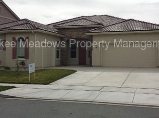 4273 Black Hills Dr, Sparks, NV