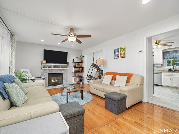 2nd image of 14 Lincoln Street