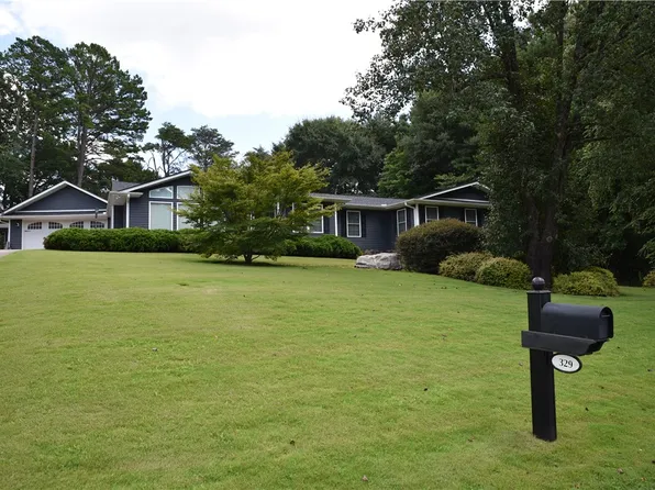 329 Arphenia Dr, West Union, SC 29696