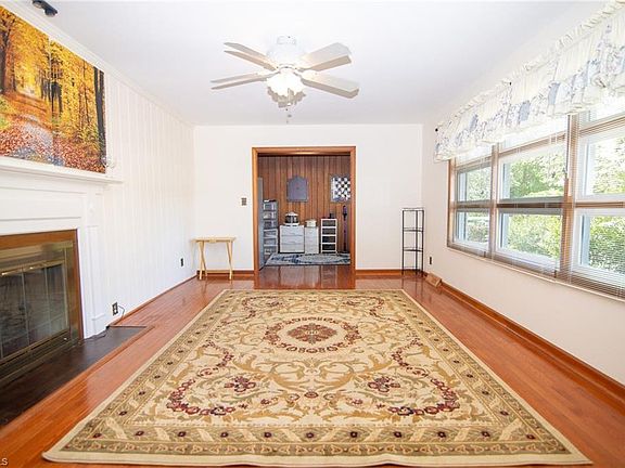 5th image of 1110 Coon Rd