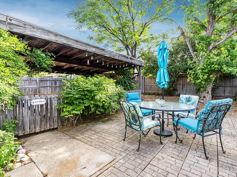 2918 Timothy Ln — Photo 22