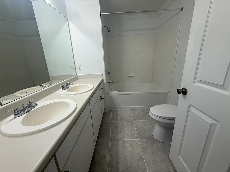 18293 Bridle Club Dr — Photo 7