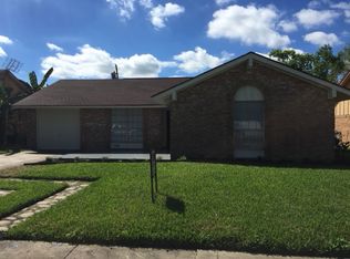 3603 Flamingo Dr, Victoria, TX 77901