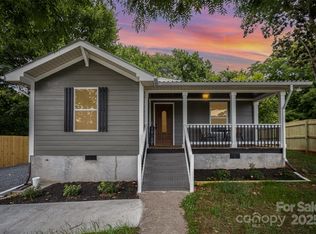 952 Salisbury St, WADESBORO, NC 28170