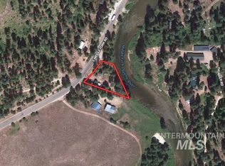 865 Middlefork Rd, Garden Valley, ID 83622