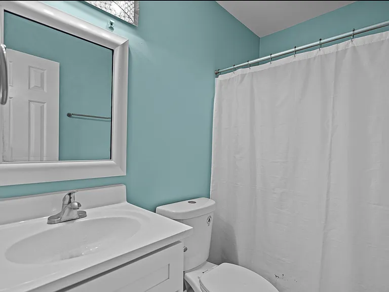 1160 Shipyard Blvd — Photo 13