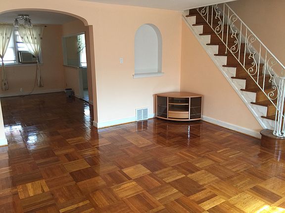 2nd image of 6617 Sylvester St