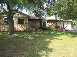 4180 Montclair Rd, Roscoe, IL 61073