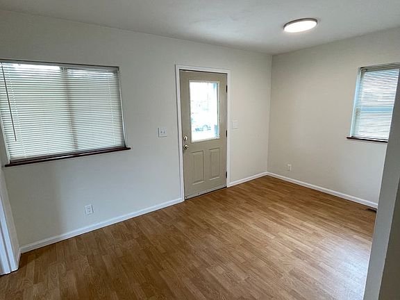 3rd image of 1170 E 24th Ave