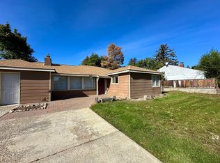 1003 Vista Rd, Ellensburg, WA 98926