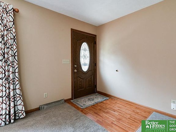 4th image of 3016 S 48th Ave