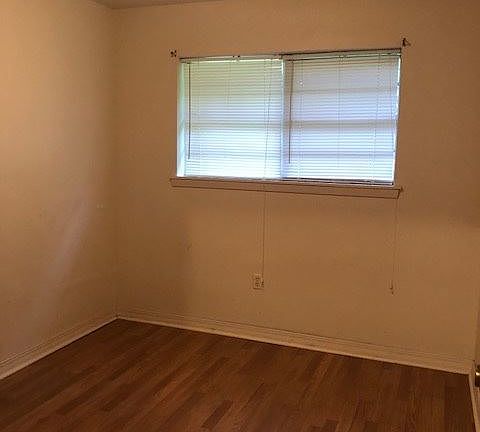 5th image of 2442 Coburn Ln