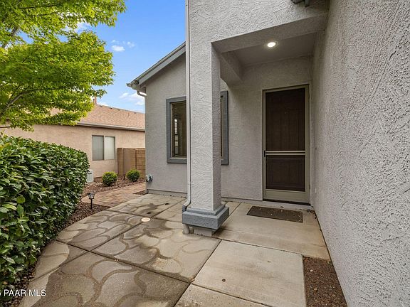5th image of 6939 E Yellowglen Dr