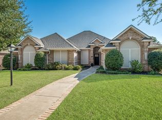 1500 Forest Meadows Ct, Bedford, TX 76021