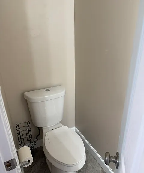 2605 Carleton Ln — Photo 2
