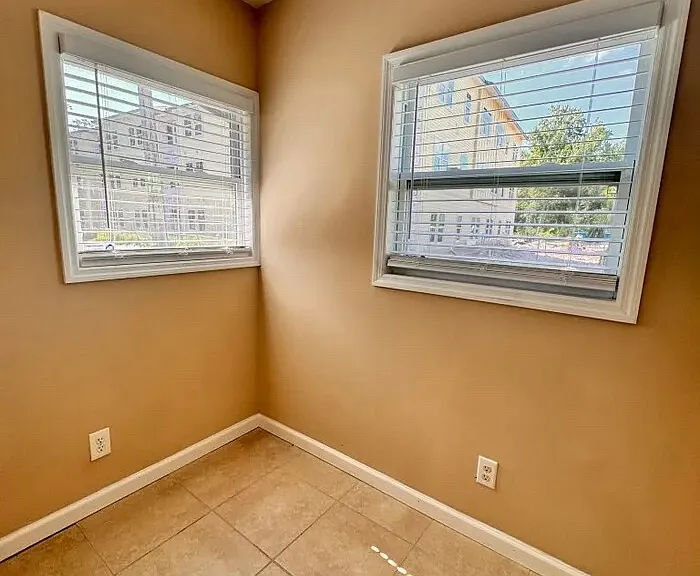 850 Chapin St — Photo 20