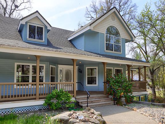 3rd image of 46580 Vista Del Rio Dr