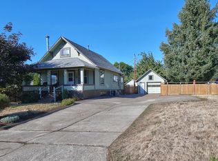 489 S 18th Ave, Cornelius, OR 97113