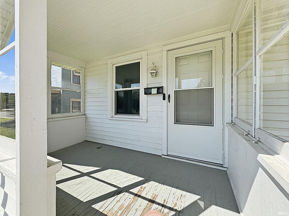 2nd image of 2513 Parnell Ave