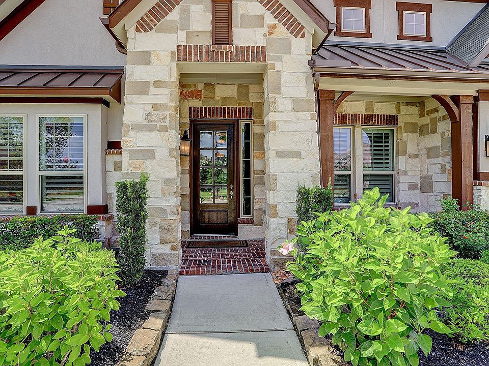 1st image of 5902 Vineyard Creek Ln