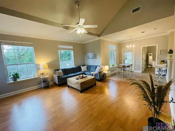 900 Dean Lee Dr APT 101, Baton Rouge, LA 70820