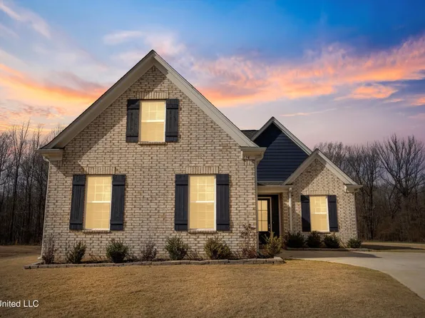 164 Crimsonwood Dr, Byhalia, MS 38611