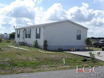 Home for Sale in Clewiston, FL $33,900