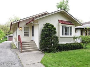 35 E Burlington St, Riverside, IL 60546