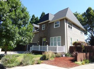 2403 Lenore Dr, Eugene, OR 97404