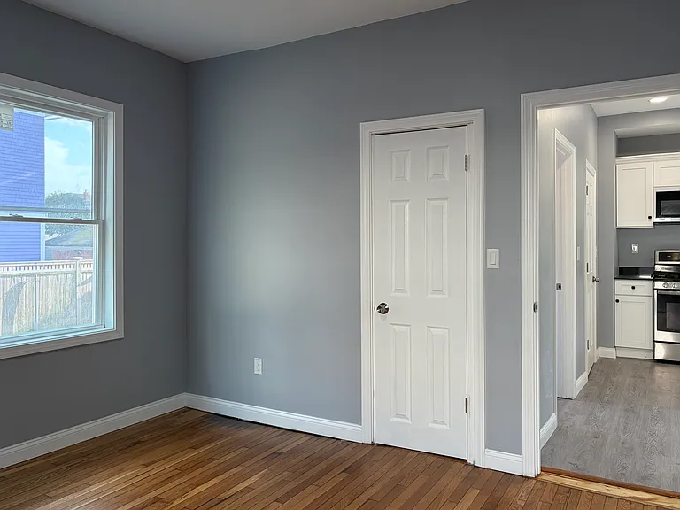 98-100 Whitmarsh St #1 — Photo 22