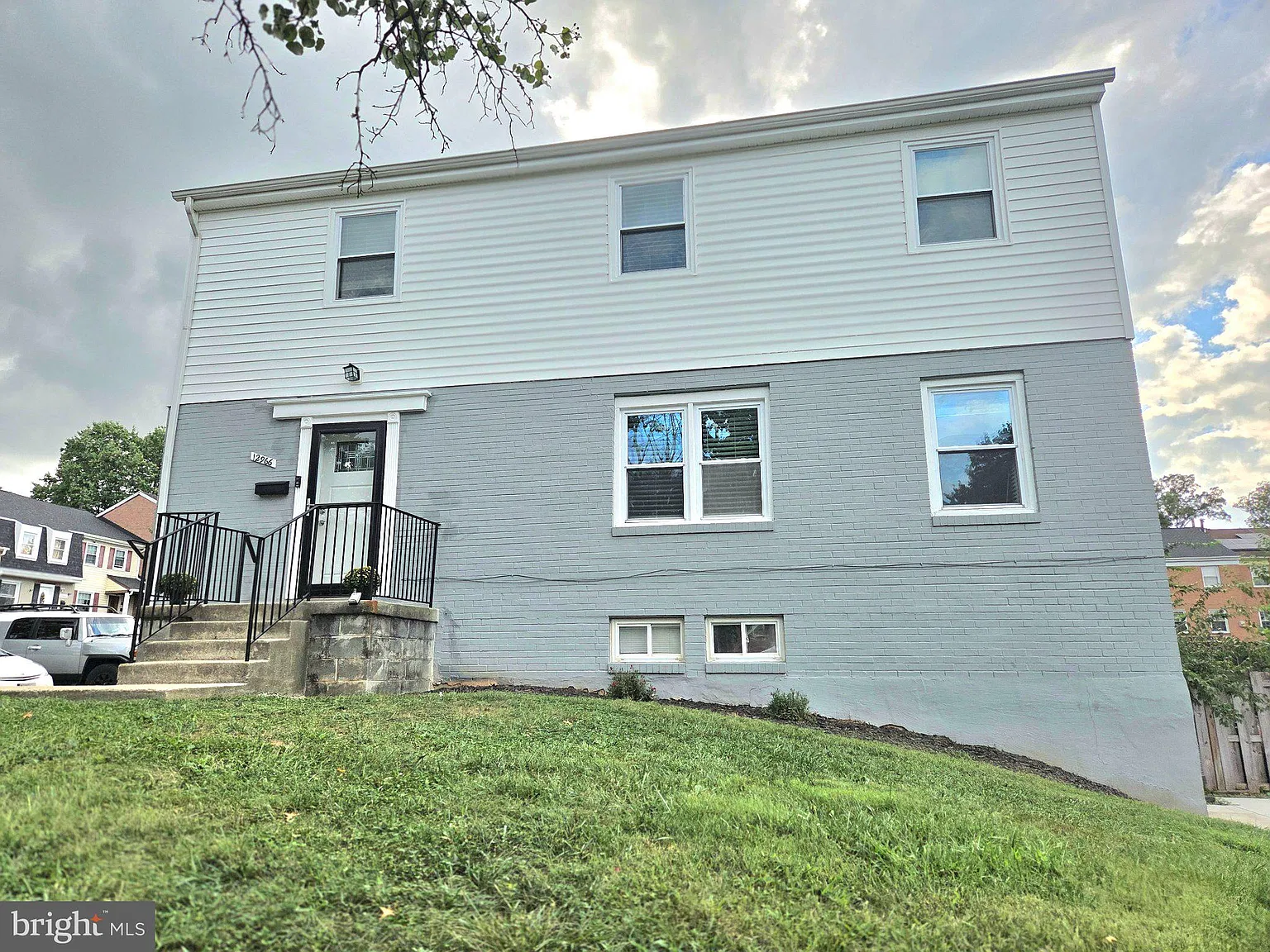 3 bed, 3.0 bath, 1975 sqft, $3,000 — Photo 4