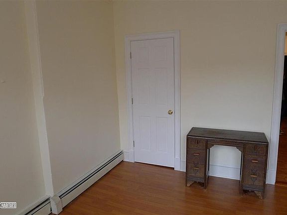 5th image of 172 Halsey St APT 3