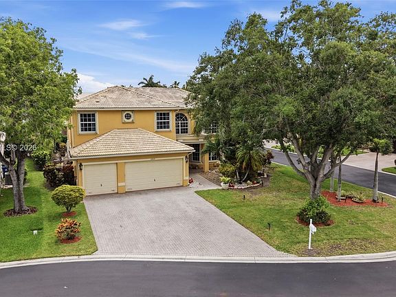 2nd image of 4909 NW 115th Way