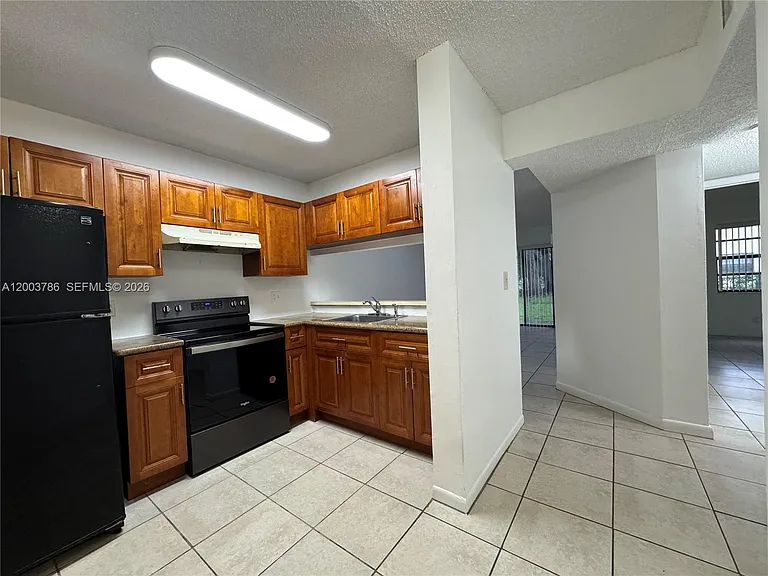 4033 Lakeside Dr #4033 — Photo 5