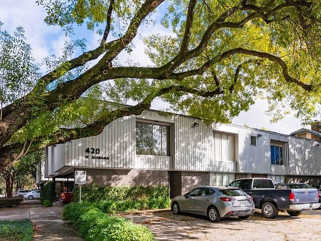 420 W Alabama Exterior