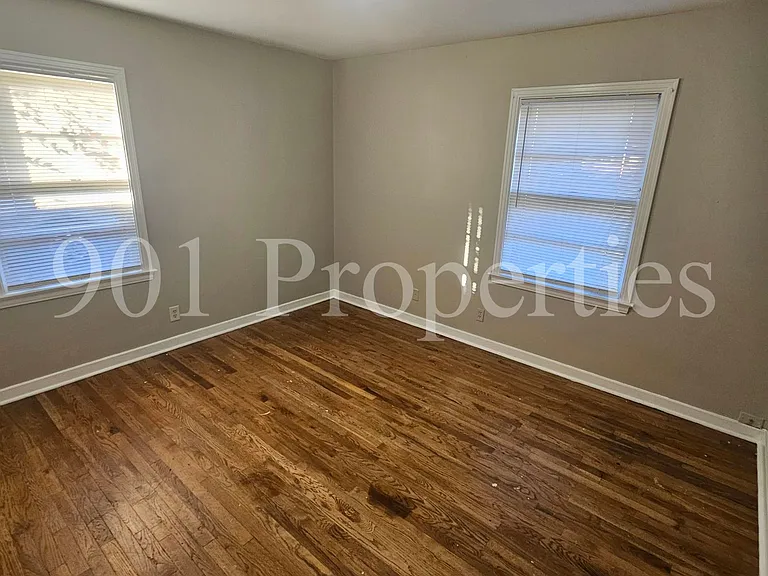 1612 Hopewell Rd — Photo 7
