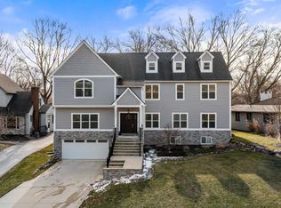 2600 Vinsetta Blvd, Royal Oak, MI