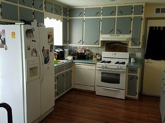 eat in Kitchen