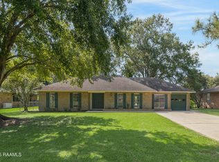 408 Estate Dr, New Iberia, LA 70563