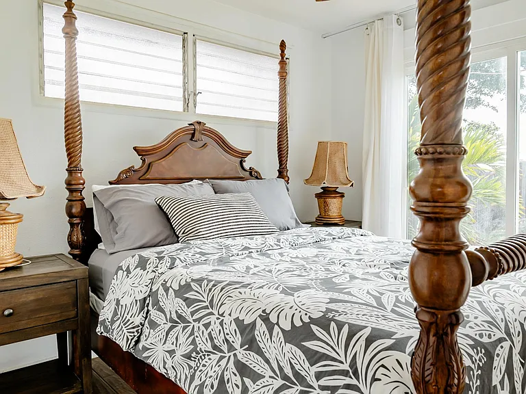Sleep peacefully to the sounds of the Ewa Beach shoreline.