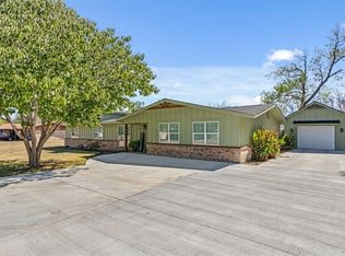 2320 Gary Ln, Waco, TX 76708